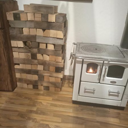 Antico Casolare Da Francesca Hotel Porto Viro Bagian luar foto